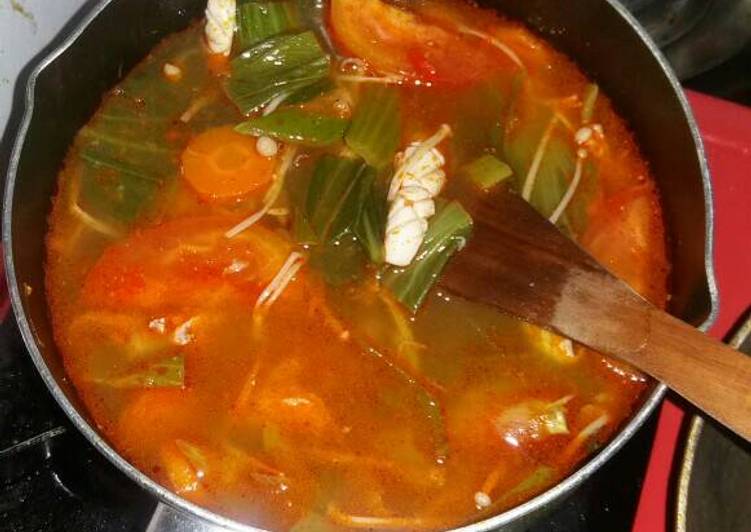 gambar untuk cara membuat Tomyam Seafood