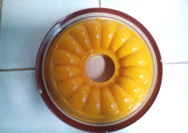 bahan dan cara membuat Puding labu kuning susu