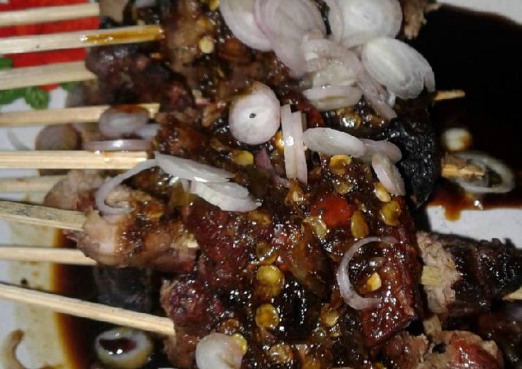 Download Gambar Sate Kambing Di Piring Gambar Makanan