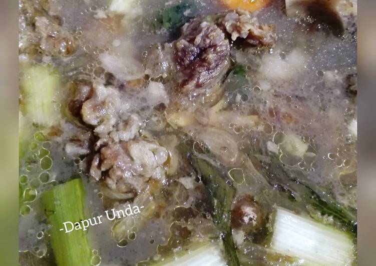 cara membuat Sop Tulang Iga Sapi Seger