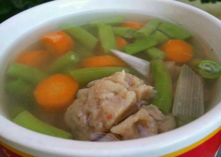 gambar untuk resep makanan Sayur Sop Bakso Sapi