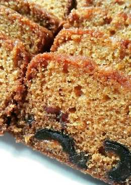 Lemon dates love cake
