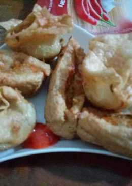 Tahu pentol /somay ayam