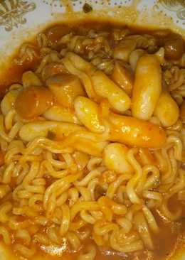 Tteobokki ramyeon sosis