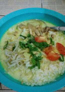 Soto ayam kuah santan