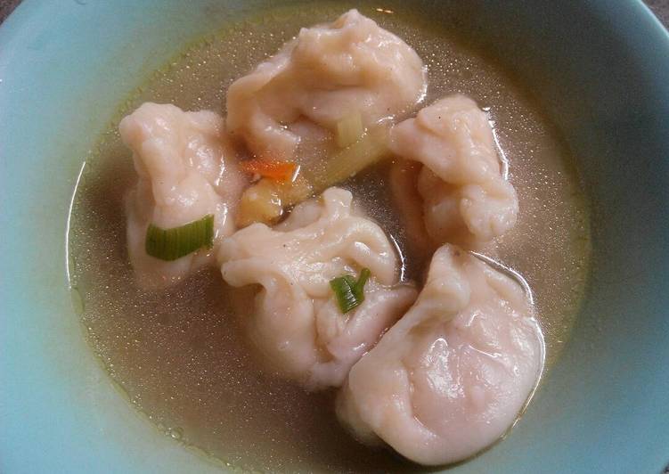 resep lengkap untuk Wonton Soup Homemade