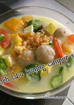 Sayur lodeh labu kuning campur sari