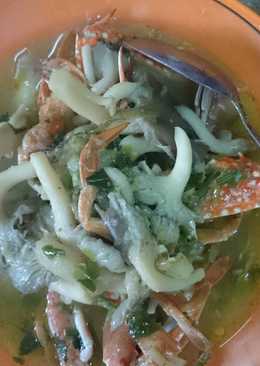 Sup kepiting jamur tiram