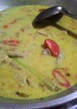Daging Ayam Santan Kuning