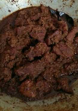 Lapis Daging Sapi