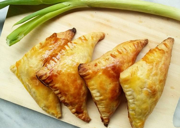 resep Curry Puff dengan Puff Pastry