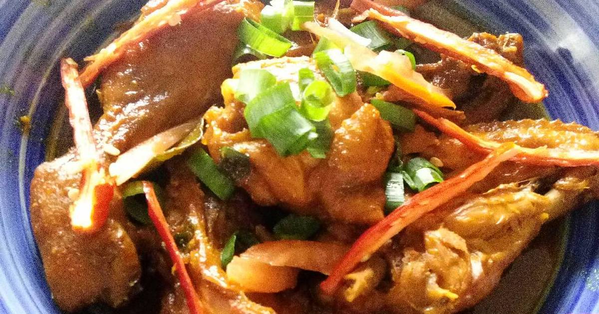 Resep Semur  Ayam  Pedas Manis  oleh Minda Habibah Cookpad