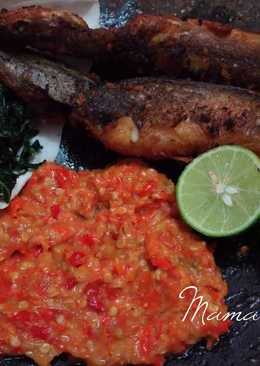 33. Lele Ungkep Sambel Goang