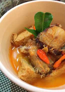 Ikan Pari / Ikan Asap / Iwak Pe Bumbu Rujak/ Mangut Ikan Pari