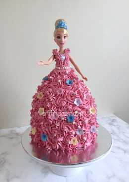 Barbie Birthday Cake