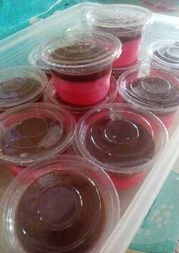 Puding rasa stroberry vla coklat