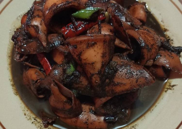  Resep  Cumi  hitam  asin oleh Ummu Ubay Cookpad