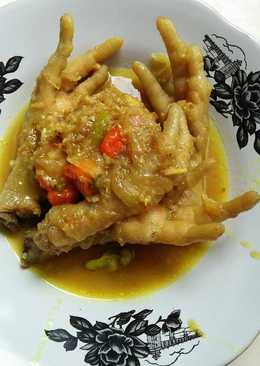 Ceker Ayam bumbu kuning