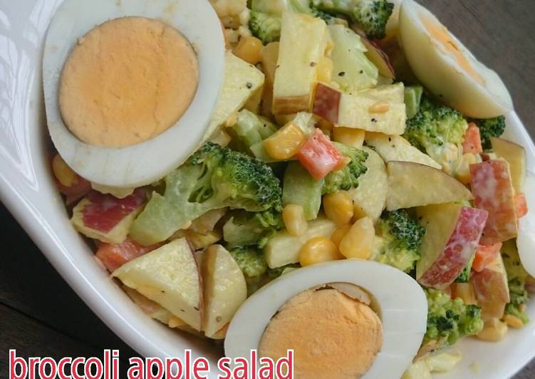 gambar untuk cara membuat Broccoli apple salad