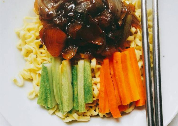 resep lengkap untuk Jajangmyeon home made banget