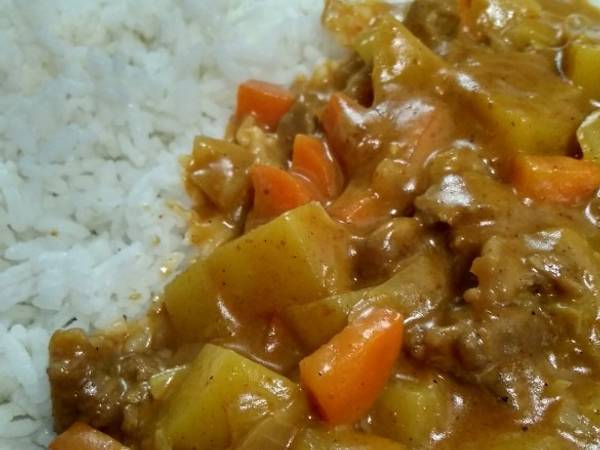 Japanese Curry (kare / kari Jepang)