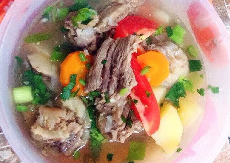 gambar untuk resep makanan Soup Iga Sapi