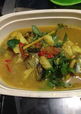 Ikan Patin Bumbu Kuning Nanas