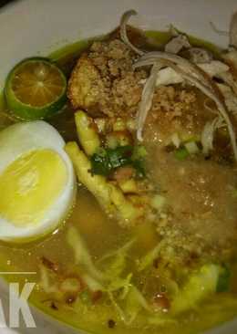 Soto ayam lamongan
