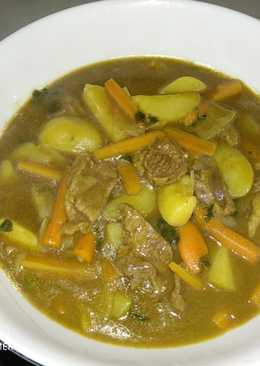 Beef mix vegetable curry