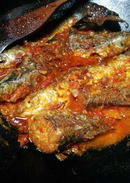 Ikan blanak bumbu bali