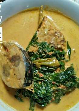 Gulai ikan tongkol