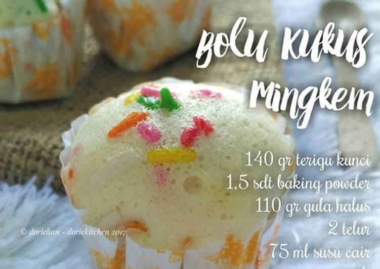 bahan dan cara membuat Bolu Kukus Mingkem (Bolu Kukus Karakter)