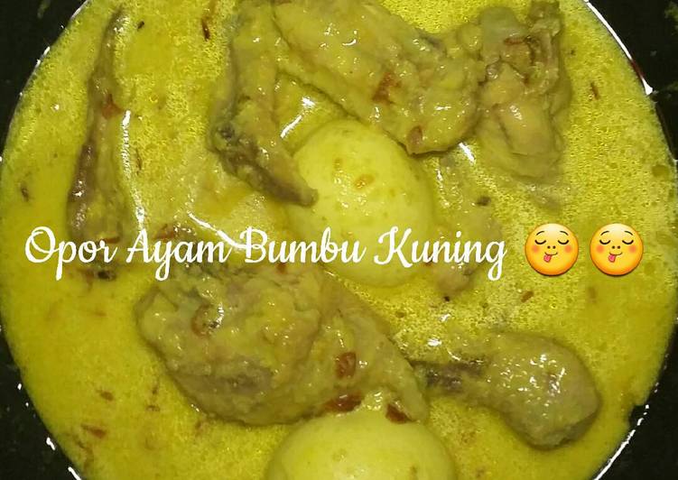 bahan dan cara membuat Opor Ayam Bumbu Kuning