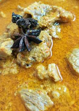 Gulai cincang (gulai daging) khas minang