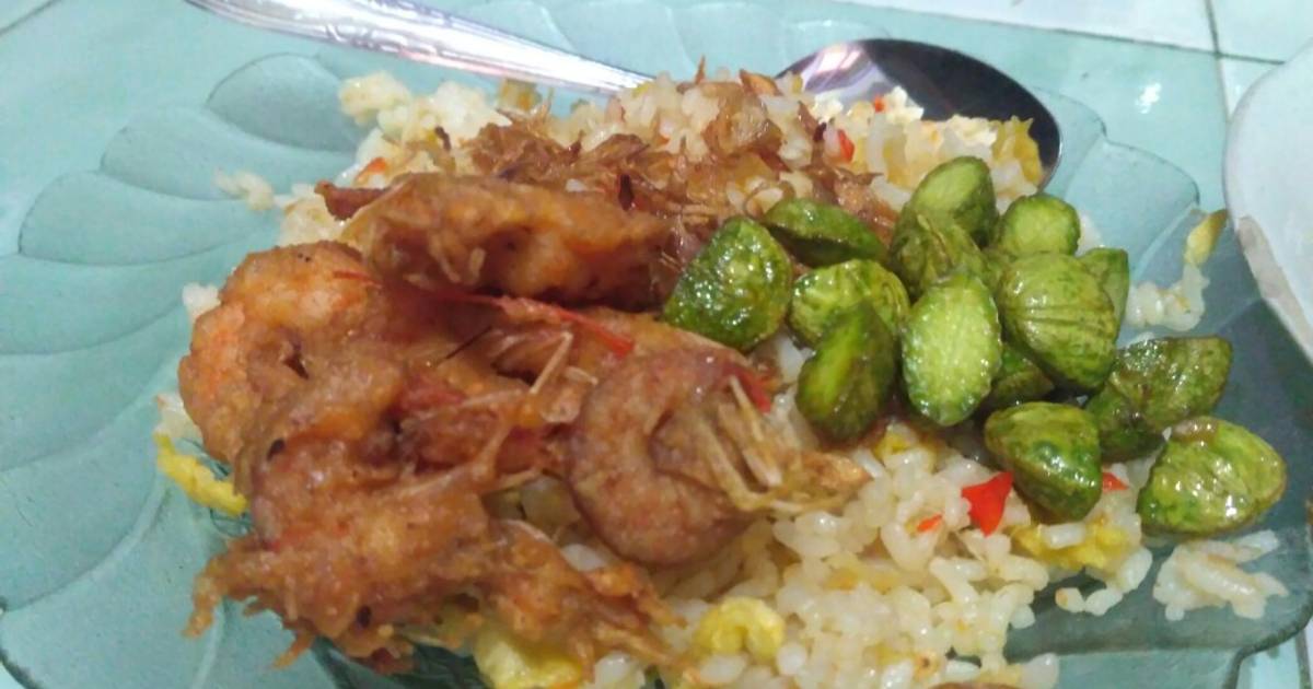 918 resep nasi goreng pete enak  dan sederhana Cookpad