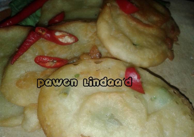 resep lengkap untuk Gulor (terigu telor) keju goreng