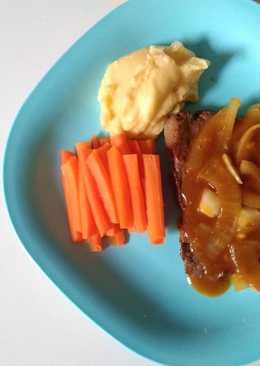 Steak sapi + mashed potatoes