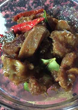 Rica Rica Daging Sapi & jeroan sapi warna coklat