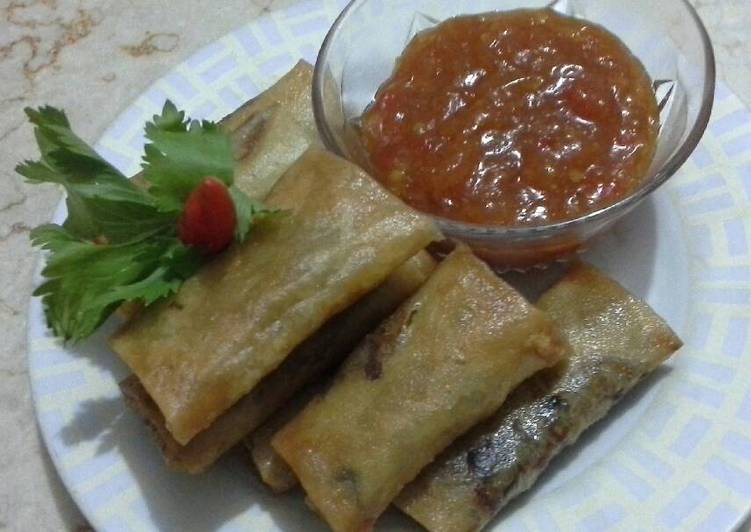 Resep Lumpia Rebung Rebon Jamur Kancing Saus Kiriman Dari Fiky Ria Irjayanti Temukan Aneka Resep Masakan Disini