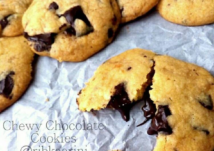 gambar untuk cara membuat Chewy Chocolate Cookies, no mixer, lembut dan lumerrr