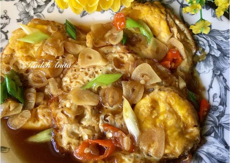 resep lengkap untuk Telor Ceplok Kecap