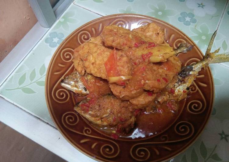 resep masakan Ikan kembung asam manis with tempe