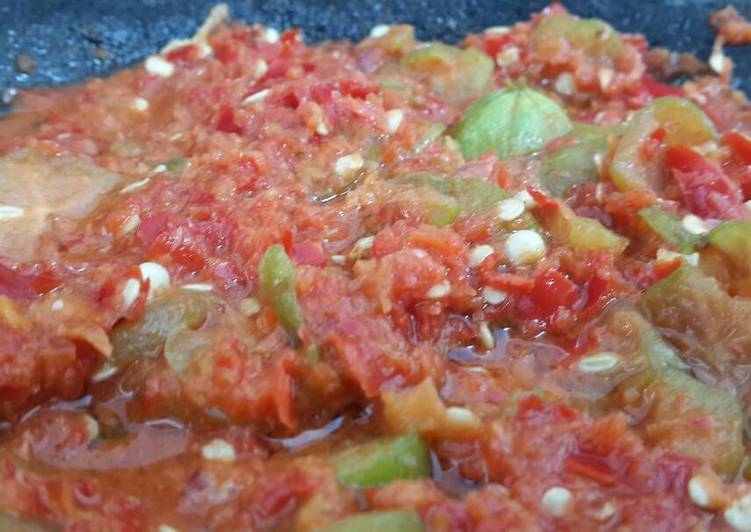 resep masakan Sambal terasi mentah belimbing wuluh