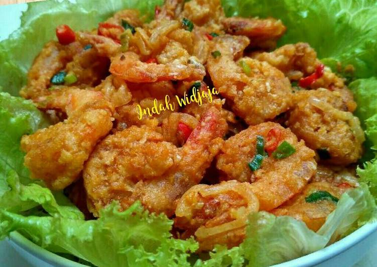 resep makanan Udang Goreng Saos Telur Asin