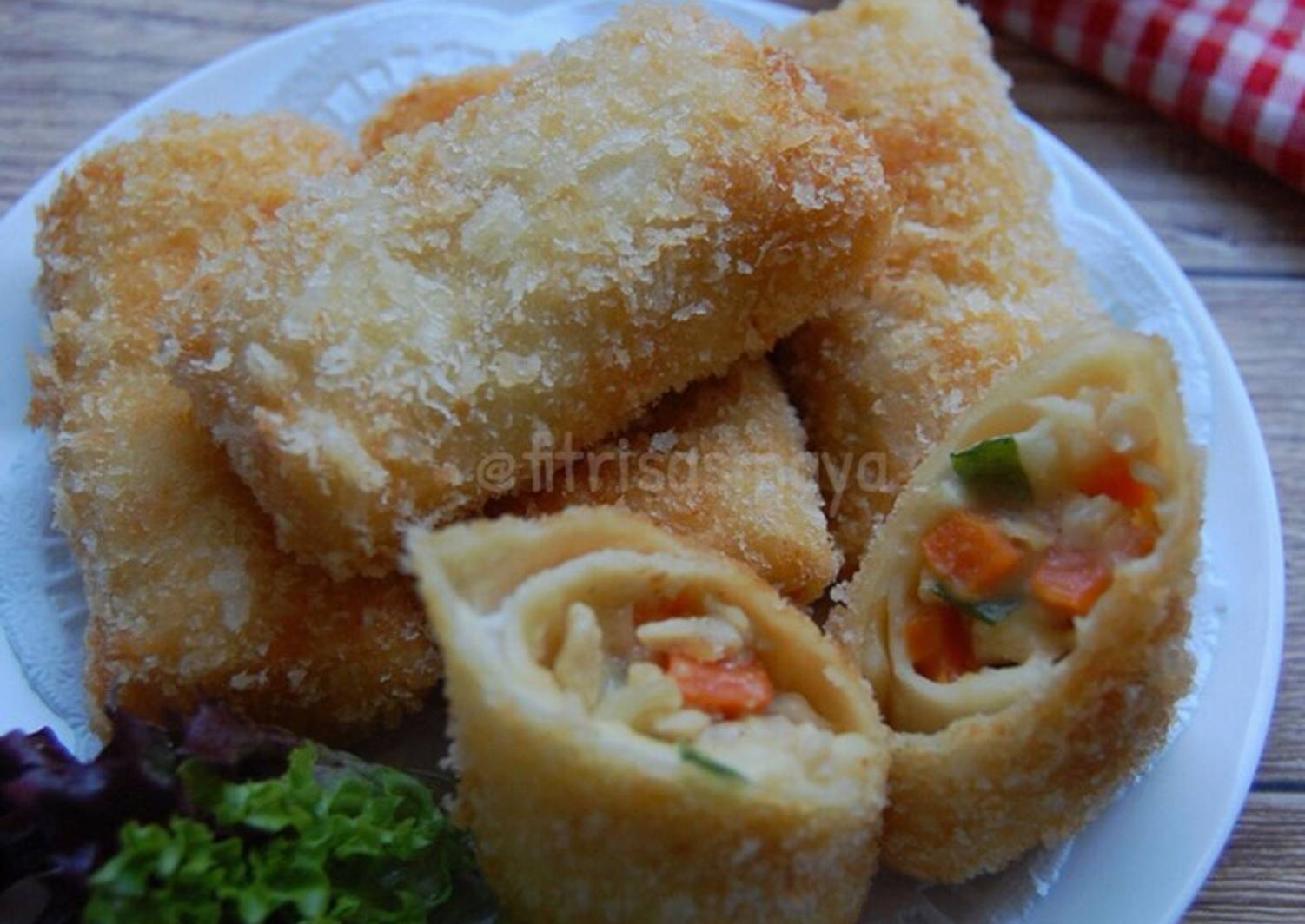 Resep Risoles Ragout Ayam, Enak Oleh Fitri Sasmaya - Cookpad