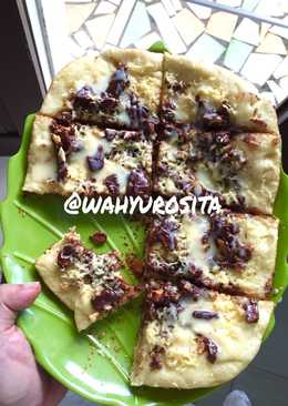 Pizza Cokelat Keju Happy Call