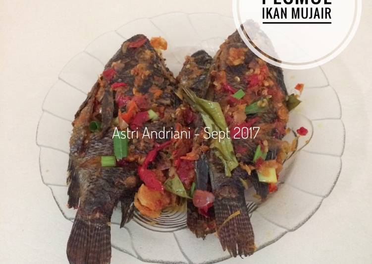 resep Pesmol ikan mujair bumbu uleg mantap