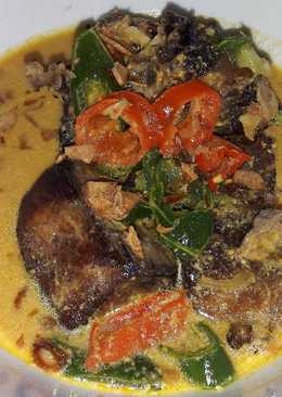 Sayur Mangut Ikan Pari