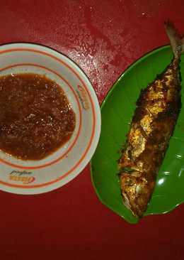 Ikan bakar bumbu kuning