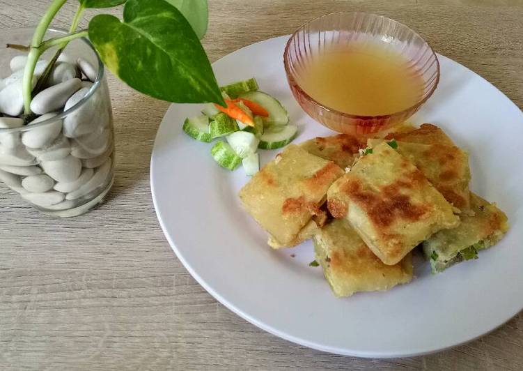 gambar untuk cara membuat Martabak Telur Plus Cuko